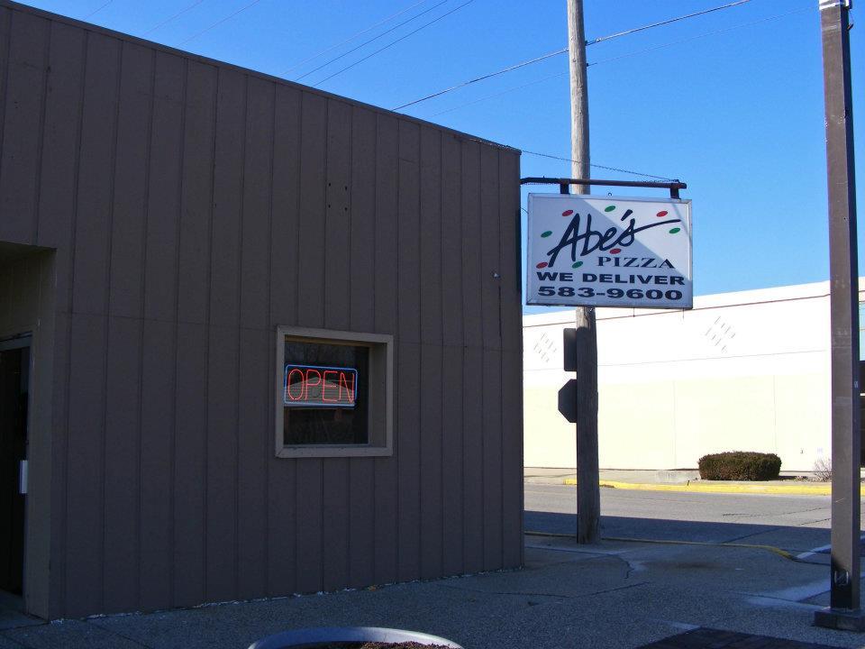 Abe's Pizza